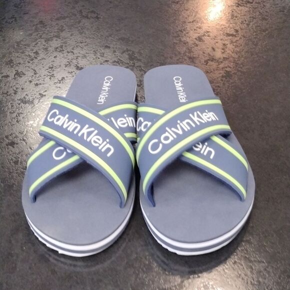 Calvin Klein shoes - Picture 2 of 5